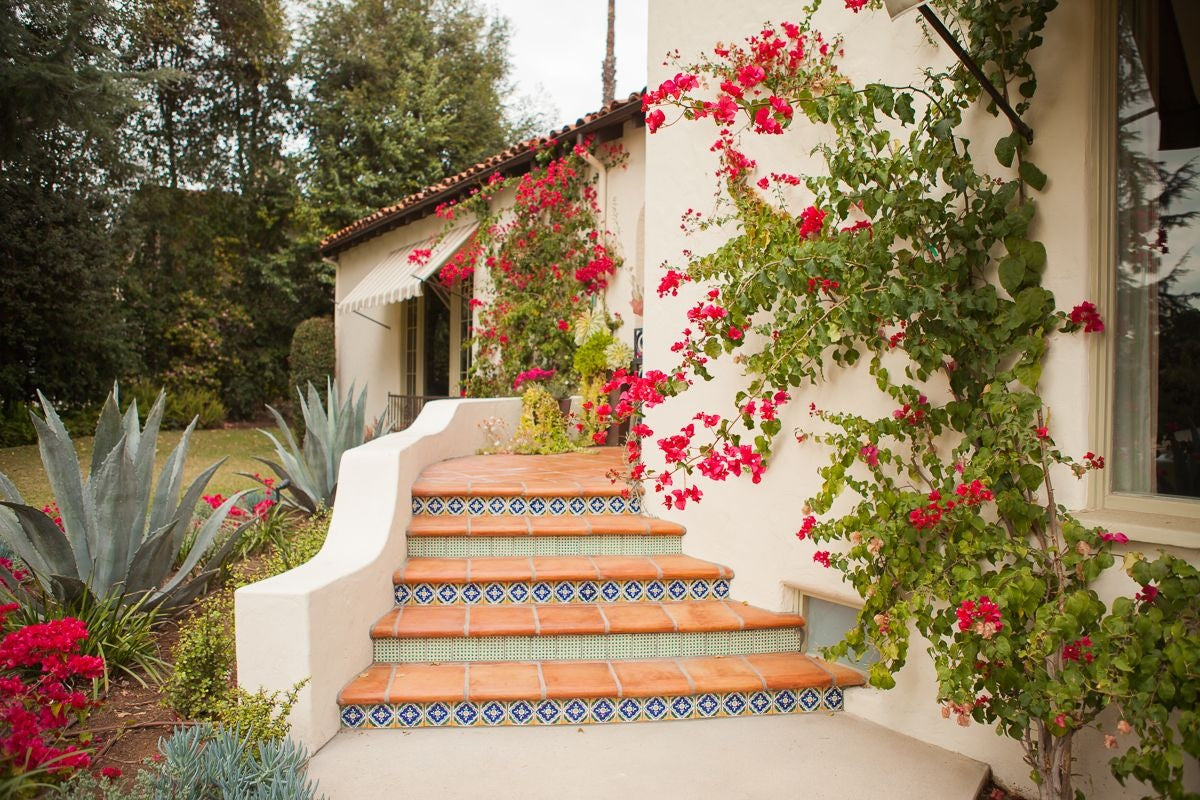 Saltillo Regular Stair Coping